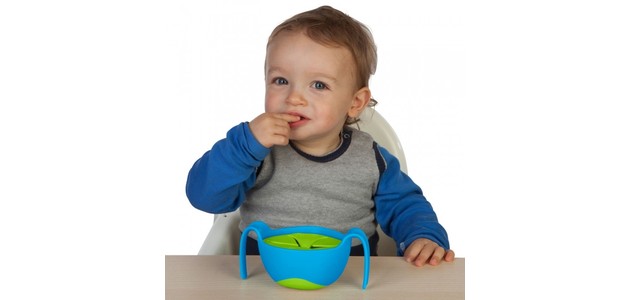 Kubek niewysypek - idealne rozwiązanie gdy dziecko zaczyna samodzielnie jeść 